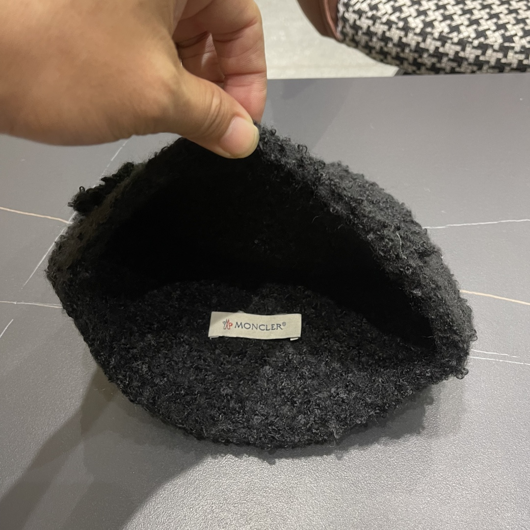 MONCLER蒙口甜美立体花朵手工毛线帽女秋冬韩系百搭显脸小护耳帽保暖针织帽子