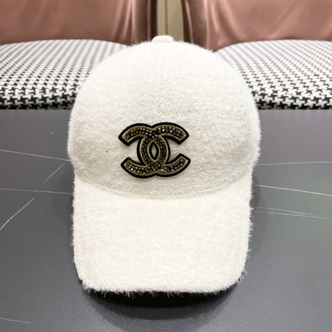 CHANEL 香奈儿 秋冬新款棒球帽 简约大气👈🏻👍休闲时尚👩潮流又有范👍百搭款！