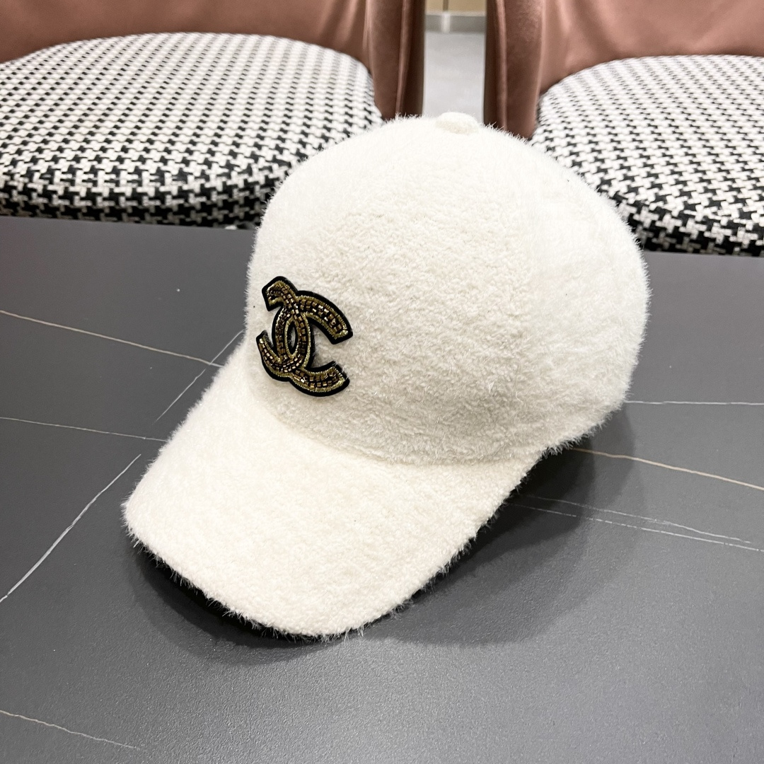 CHANEL 香奈儿 秋冬新款棒球帽 简约大气👈🏻👍休闲时尚👩潮流又有范👍百搭款！