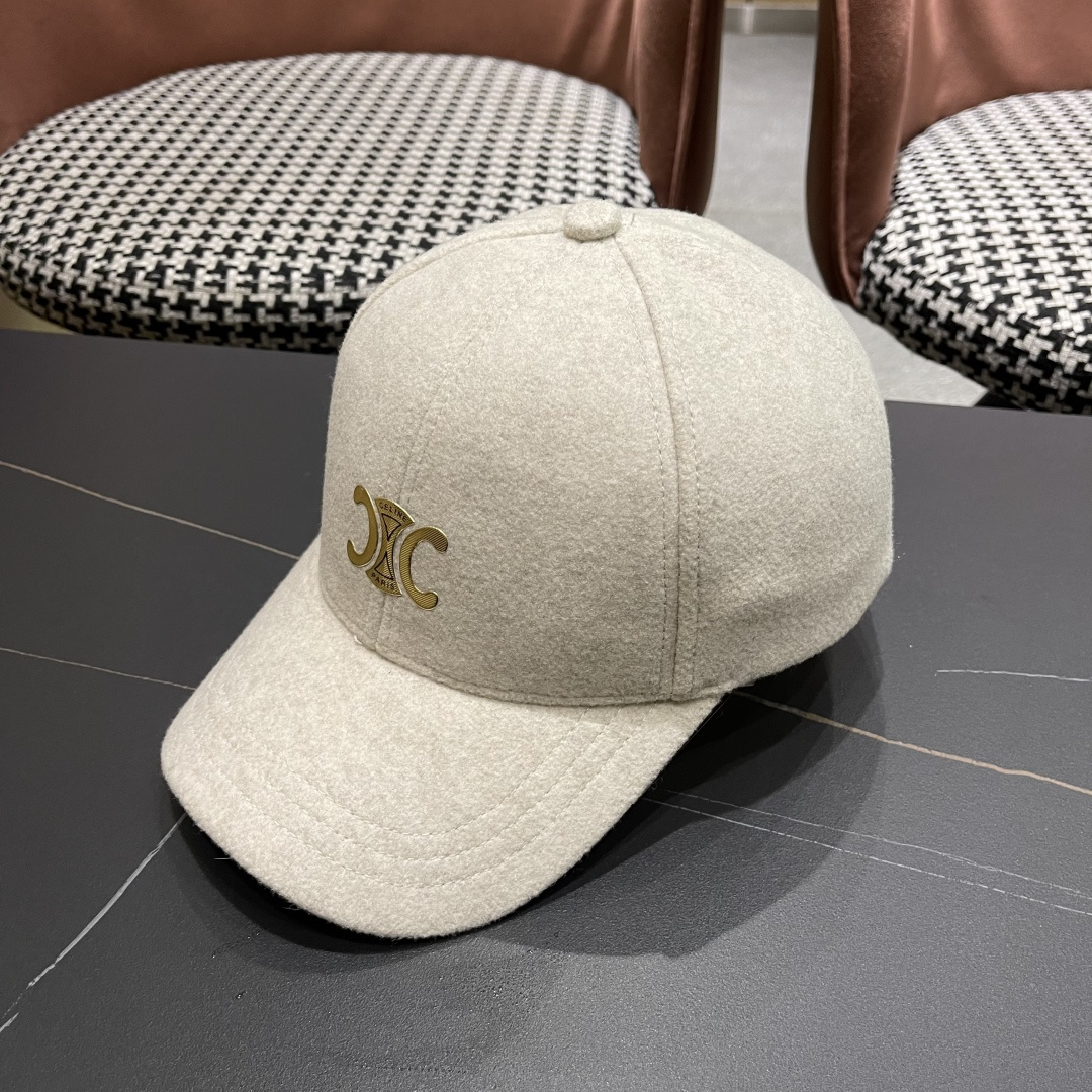 CELINE·赛琳 秋冬新款双C字母绣花羊毛棒球帽帽型完全按照Z:1定做。定制编织羊毛面料，超有质感！细