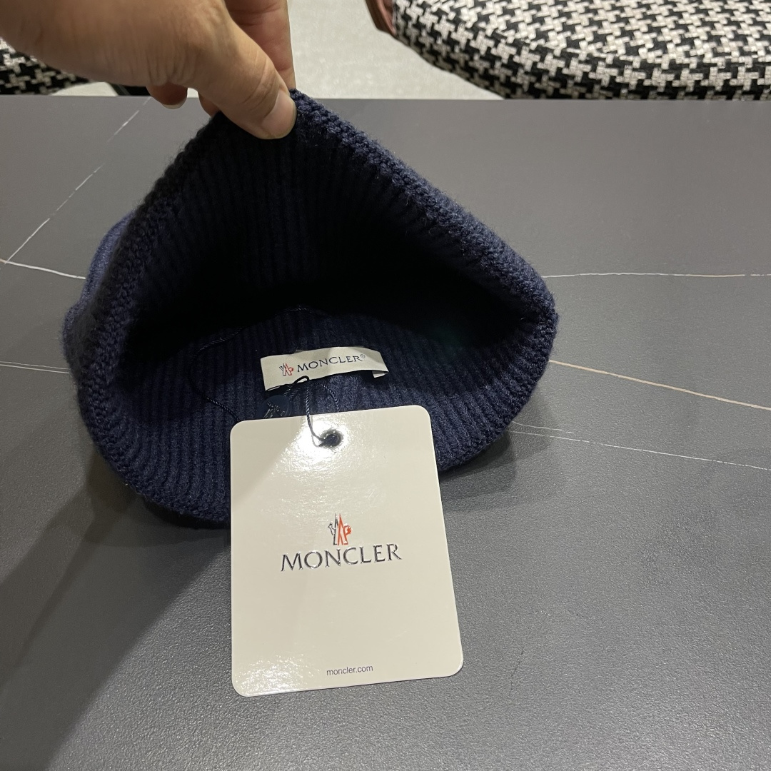 蒙口Moncler盟可睐💥2025官网经典针织帽，原单复刻.非常柔软亲肤，弹性很好💓有质感又非常百搭的款