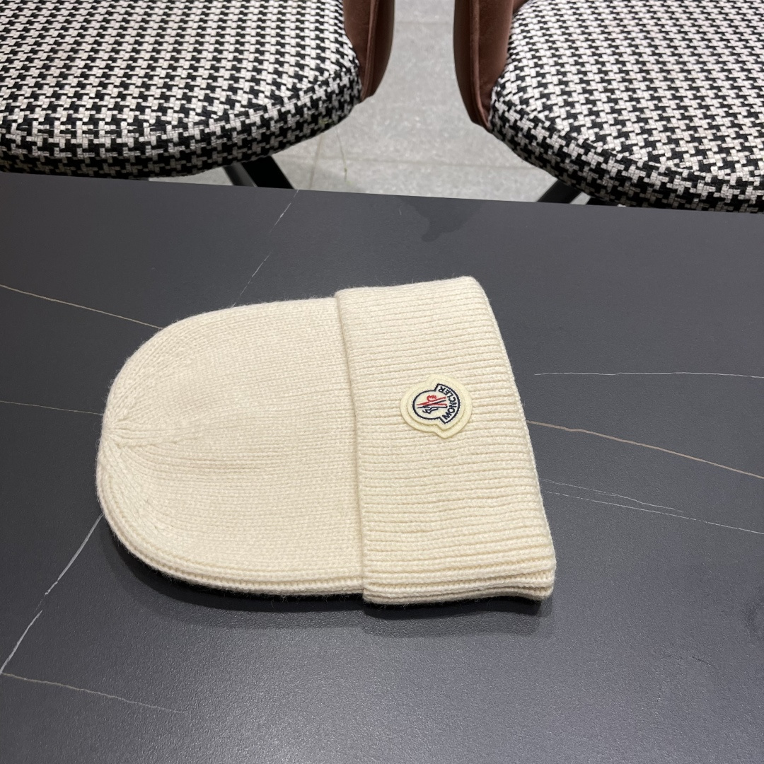 蒙口Moncler盟可睐💥2025官网经典针织帽，原单复刻.非常柔软亲肤，弹性很好💓有质感又非常百搭的款