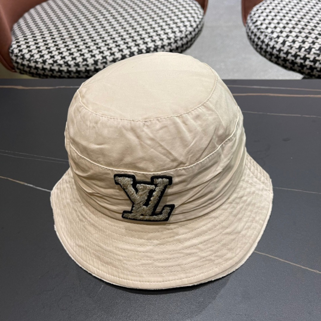  LV路易威登2024渔夫帽  轻盈透气。完美版型，对格精准无误，独家实物