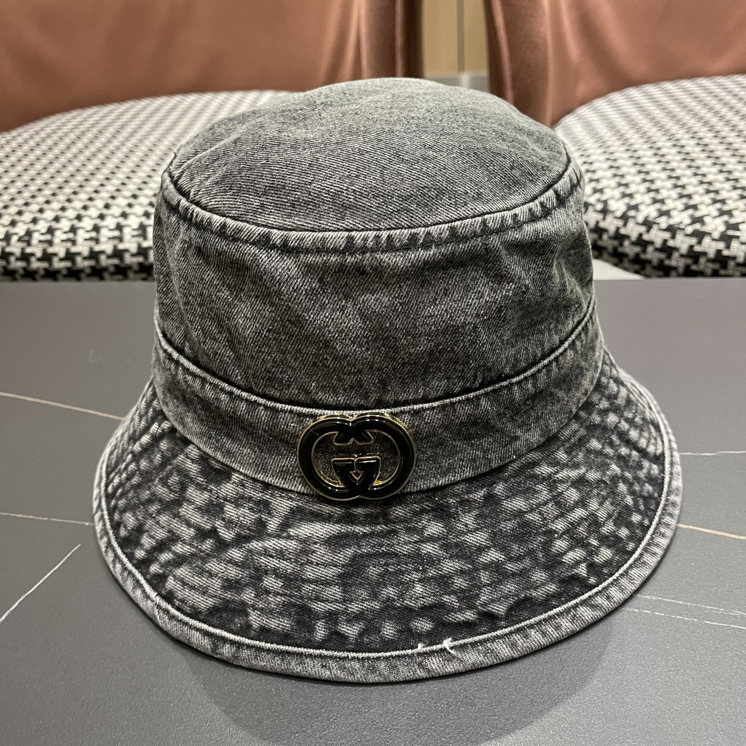  GUCCI古奇 2025新款洗水牛仔渔夫帽 很潮！休闲运动款，经典制作，超级好搭衣服！