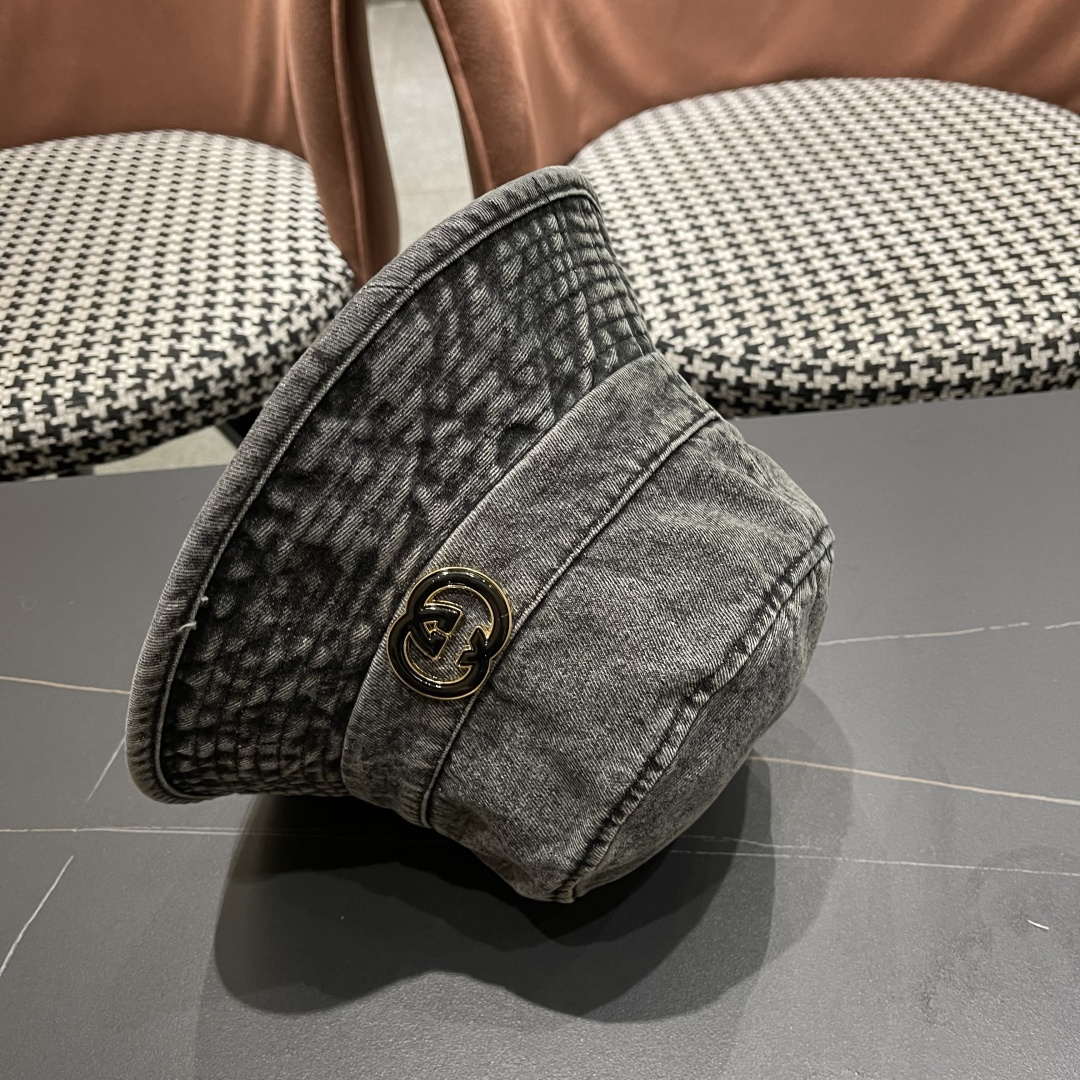  GUCCI古奇 2025新款洗水牛仔渔夫帽 很潮！休闲运动款，经典制作，超级好搭衣服！