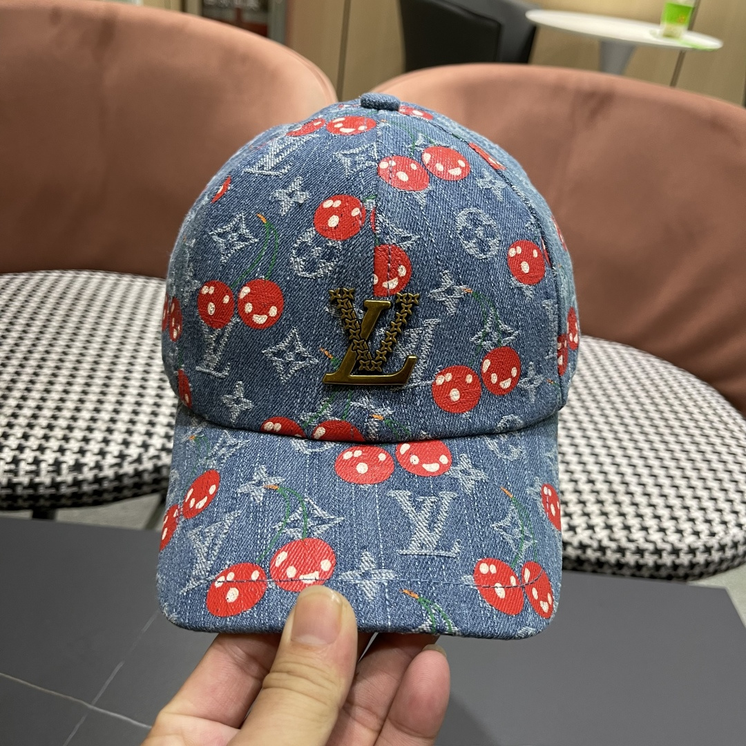 棒球帽.   渔夫帽 Lv跟易威登 经典款原单渔夫帽，顶级版本，原版牛仔提花布料，轻盈透气！质量超赞，
