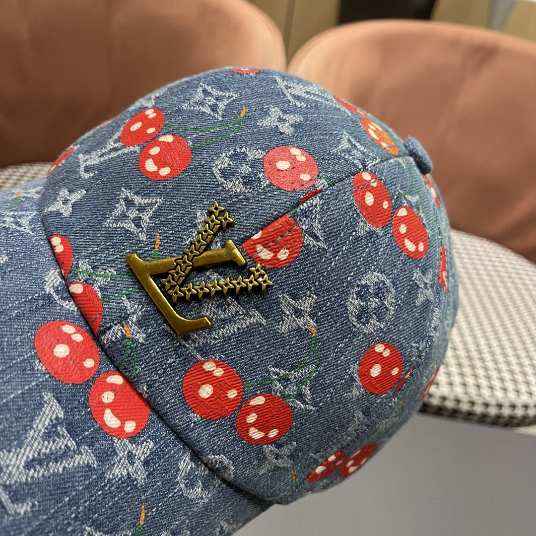  棒球帽.   渔夫帽 Lv跟易威登 经典款原单渔夫帽，顶级版本，原版牛仔提花布料，轻盈透气！质量超赞，