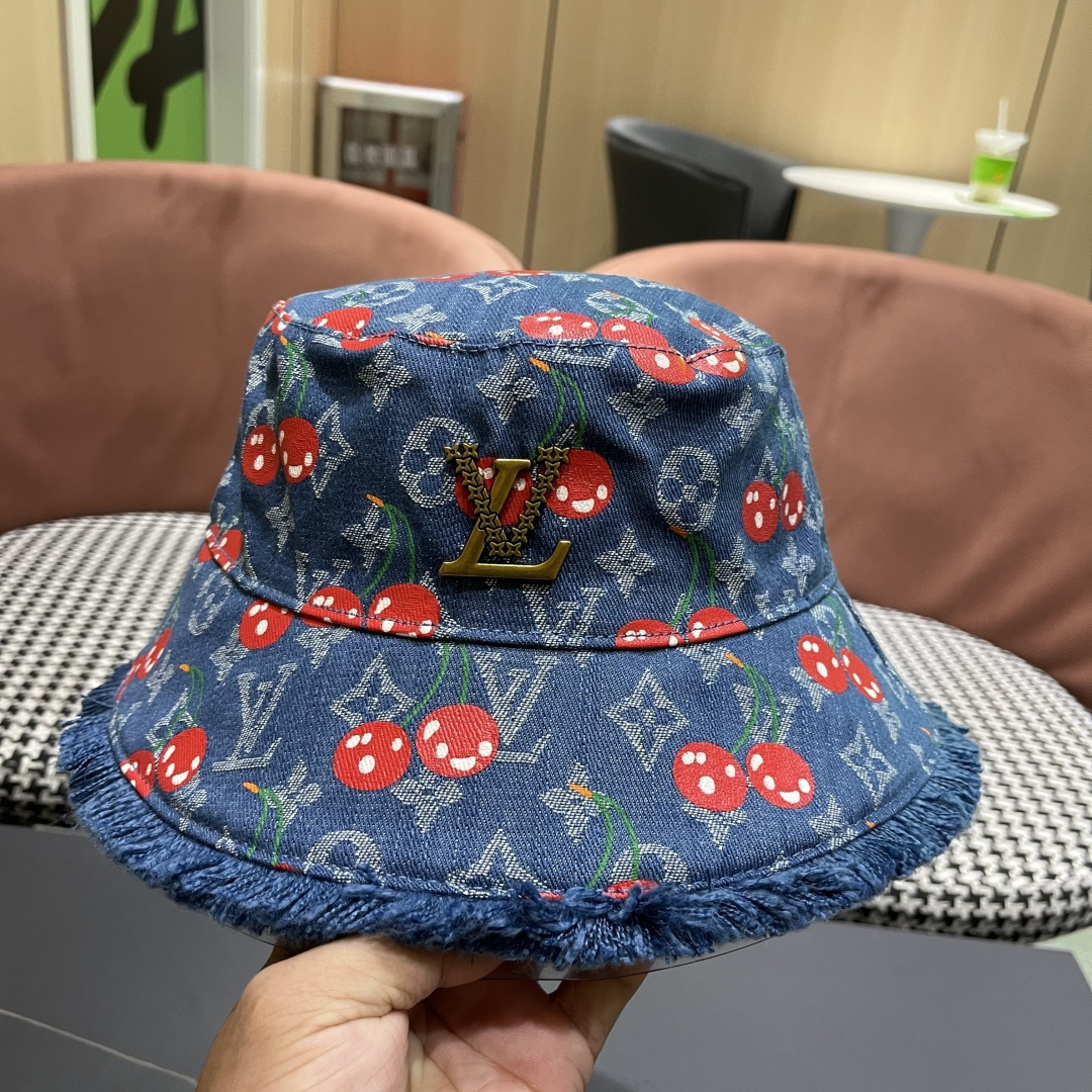 棒球帽.   渔夫帽 Lv跟易威登 经典款原单渔夫帽，顶级版本，原版牛仔提花布料，轻盈透气！质量超赞，基