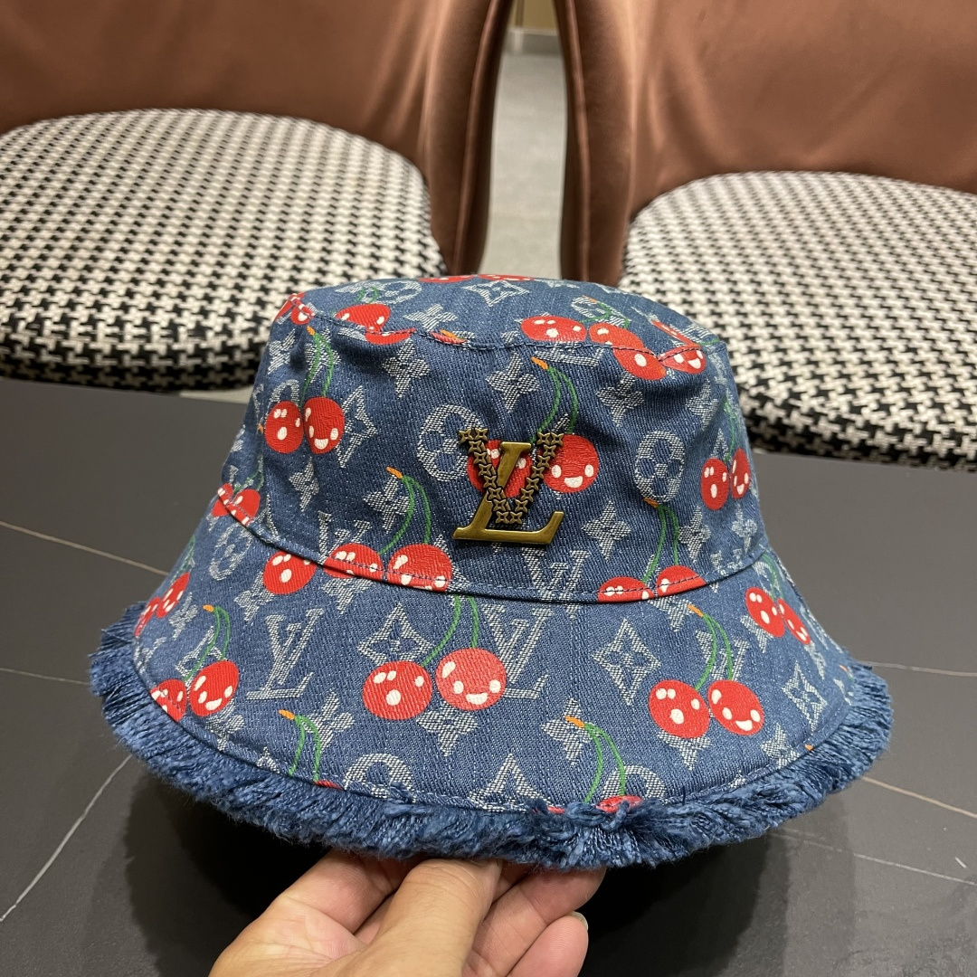 棒球帽.   渔夫帽 Lv跟易威登 经典款原单渔夫帽，顶级版本，原版牛仔提花布料，轻盈透气！质量超赞，基