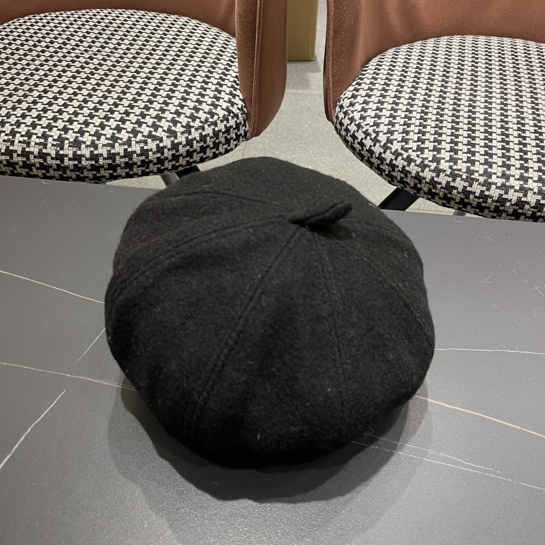  普拉达Prada新中式春夏贝雷帽女高品质轻薄立体时尚百搭单品潮