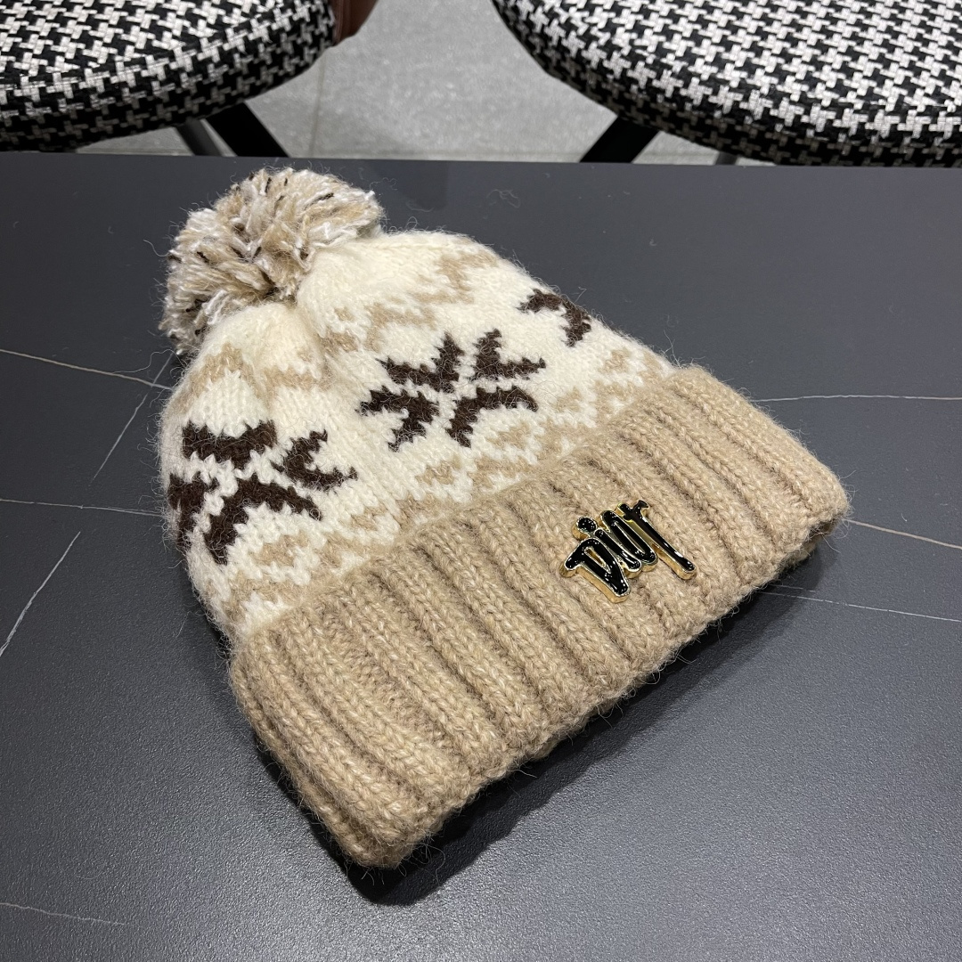  迪奥Dior 费尔岛软糯秋冬休闲毛线帽 保暖针织帽卷边可爱毛球帽圣诞韩版ins