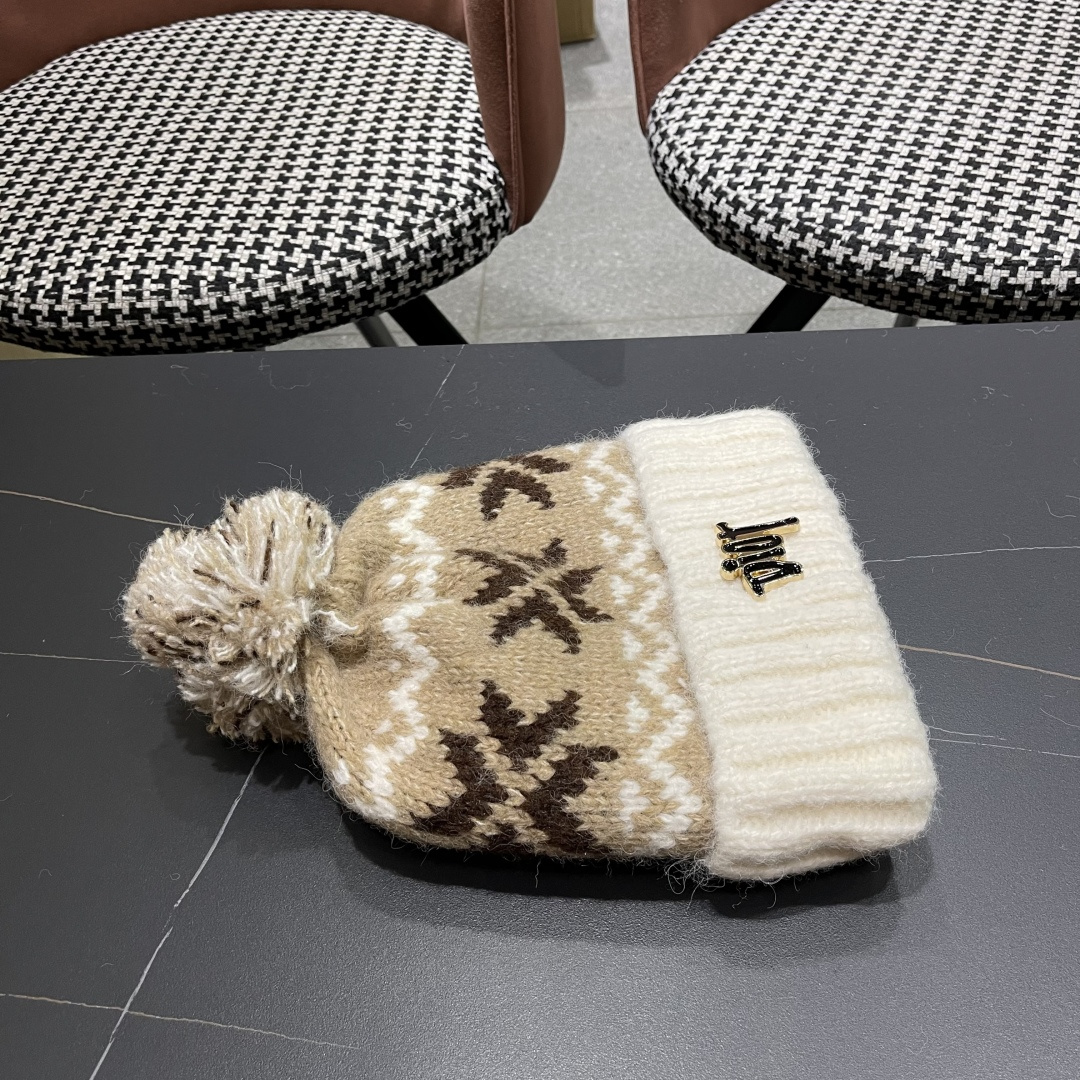  迪奥Dior 费尔岛软糯秋冬休闲毛线帽 保暖针织帽卷边可爱毛球帽圣诞韩版ins