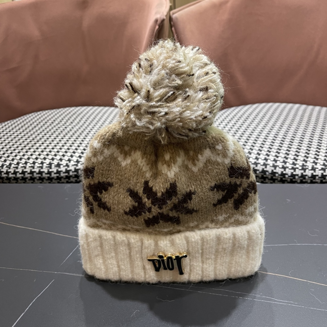  迪奥Dior 费尔岛软糯秋冬休闲毛线帽 保暖针织帽卷边可爱毛球帽圣诞韩版ins