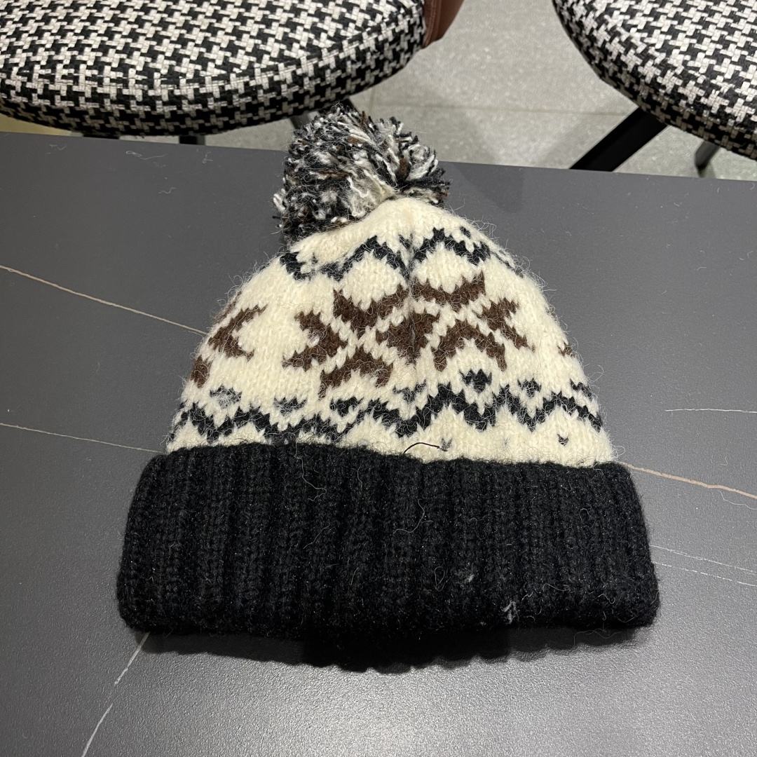  迪奥Dior 费尔岛软糯秋冬休闲毛线帽 保暖针织帽卷边可爱毛球帽圣诞韩版ins