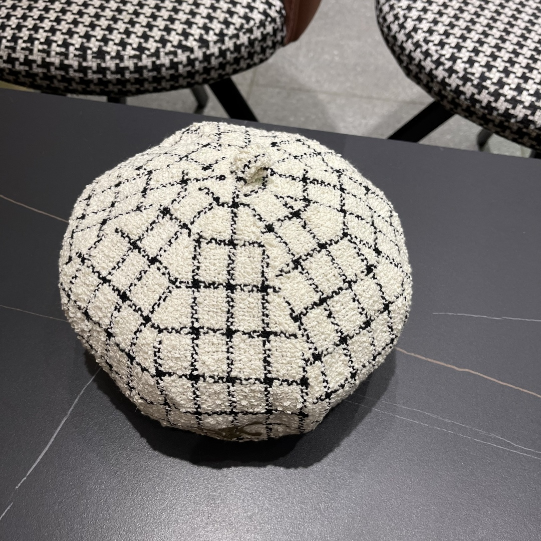  赛琳 CELINE 2025新款韩版格纹贝雷帽女秋冬百搭显脸小休闲
画家帽潮八角帽