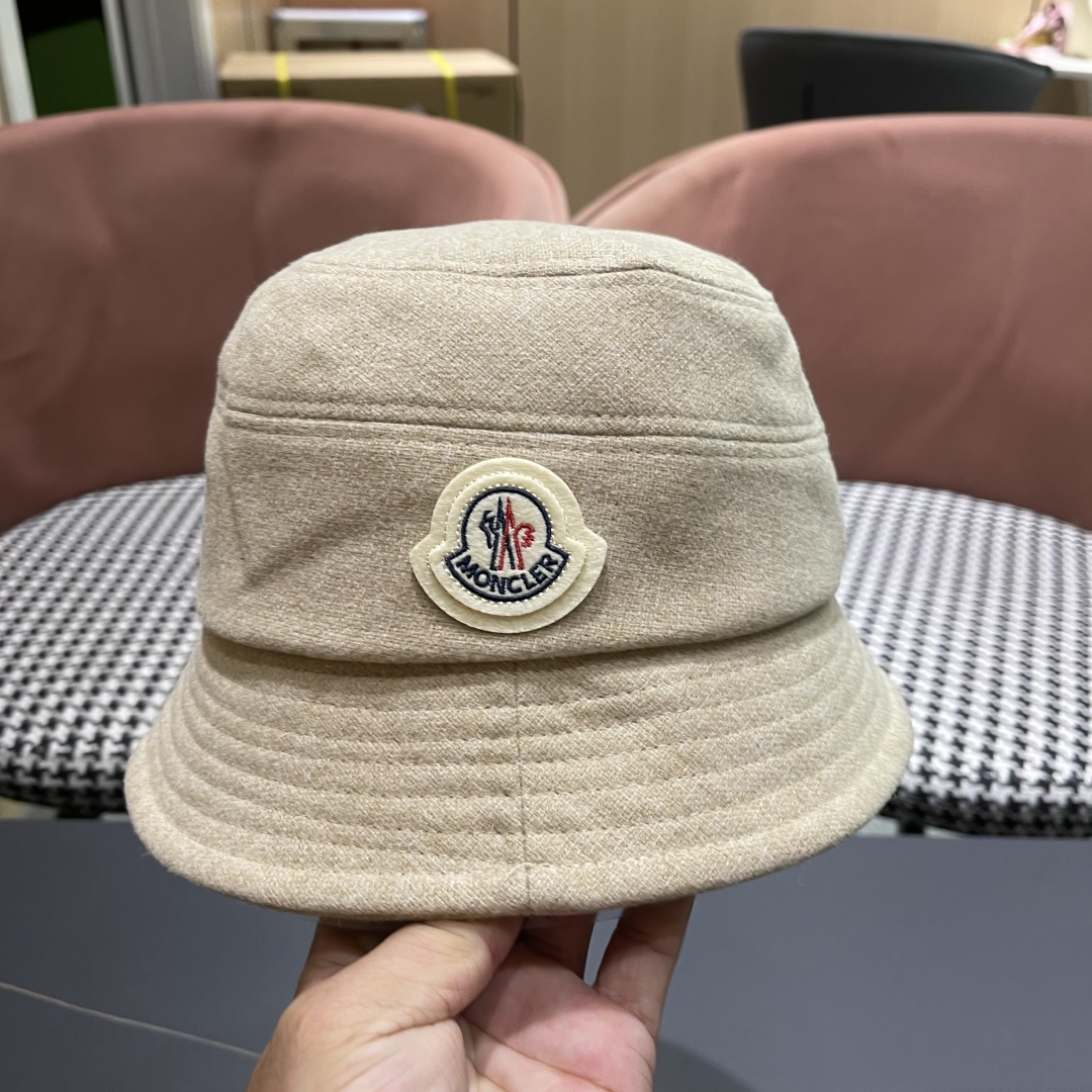  （蒙囗MONCLER】2025秋冬款保暖甜美可爱渔夫帽时尚百搭秋冬赶紧订购哦，