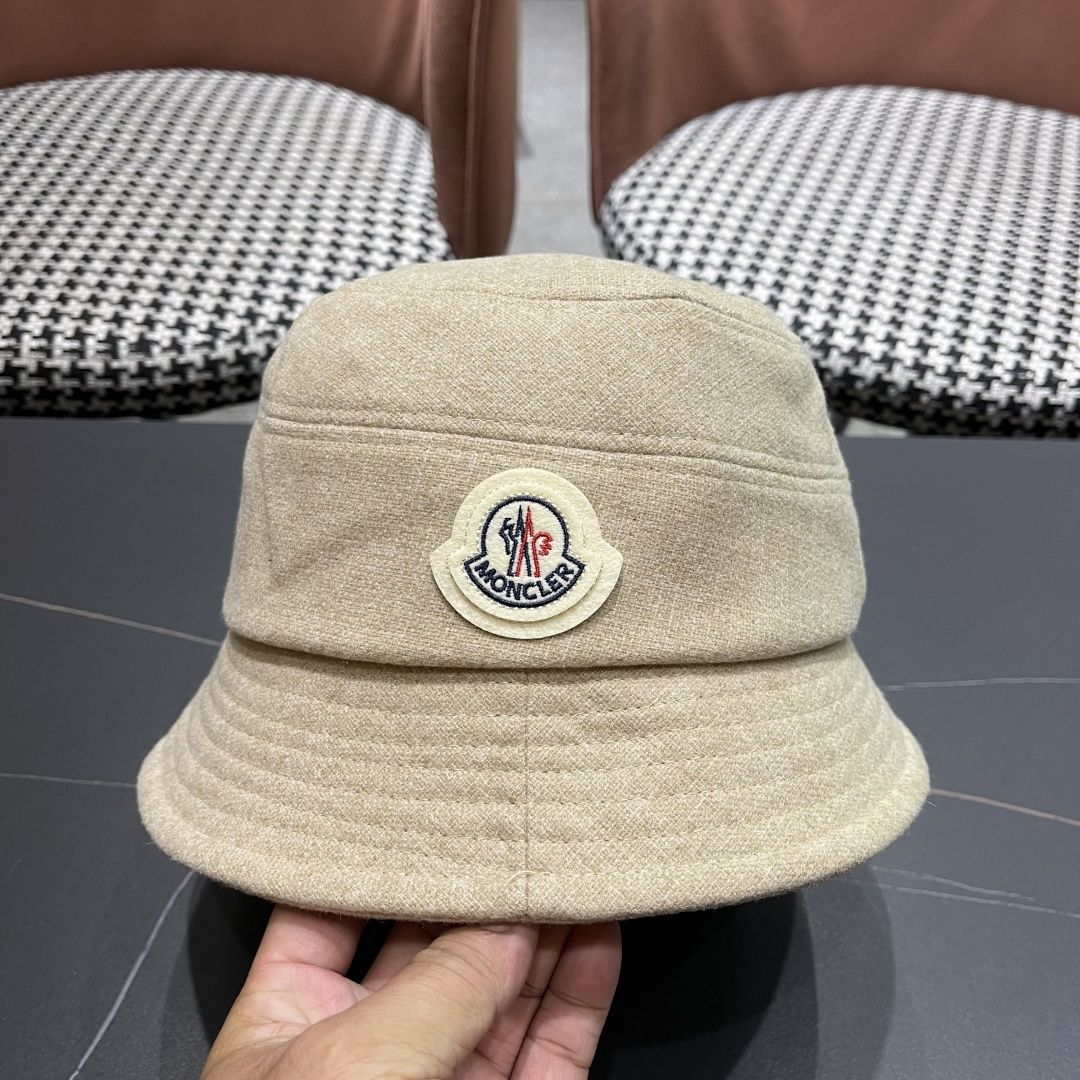 （蒙囗MONCLER】2025秋冬款保暖甜美可爱渔夫帽时尚百搭秋冬赶紧订购哦，
