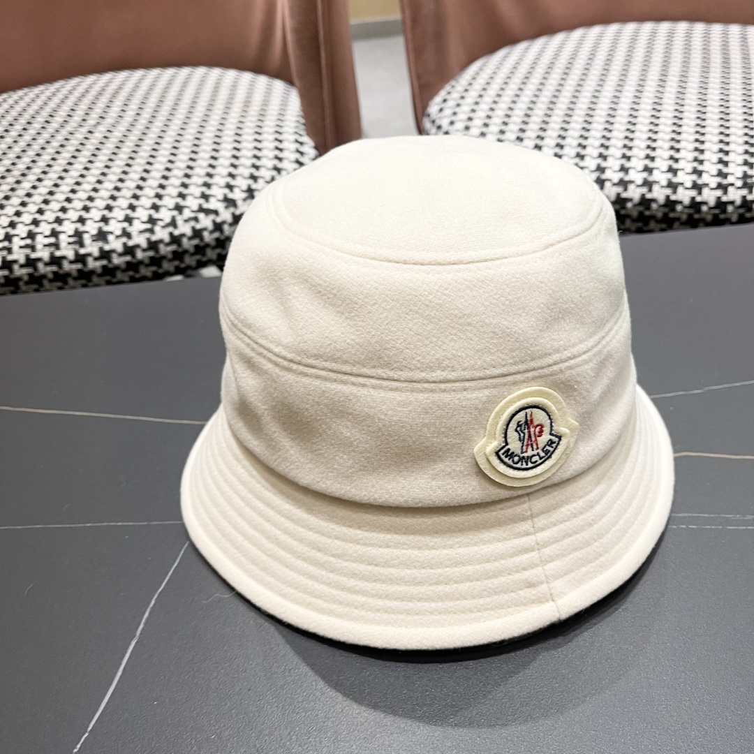  （蒙囗MONCLER】2025秋冬款保暖甜美可爱渔夫帽时尚百搭秋冬赶紧订购哦，