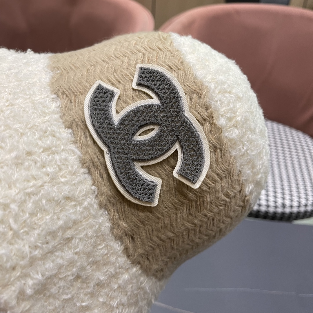 🆕【CHANEL香奈儿】2025秋冬新款毛绒小香风简约渔夫帽，独特设计～时尚气质的一款