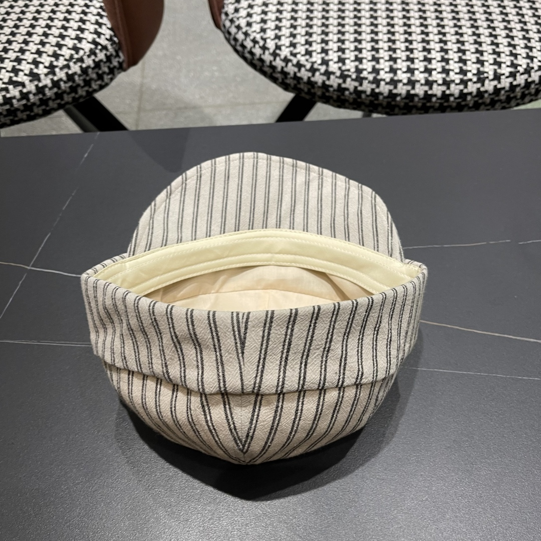  芬迪FENDl日系文艺复古条纹八角帽女宽帽檐显脸小时髦贝雷帽鸭舌报童帽