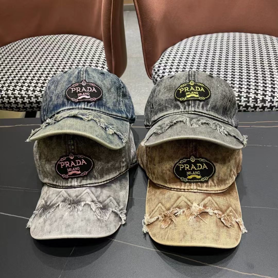 【普拉达】春夏款大牌牛仔棒球帽，新款出货，大牌款超好搭配，赶紧入手