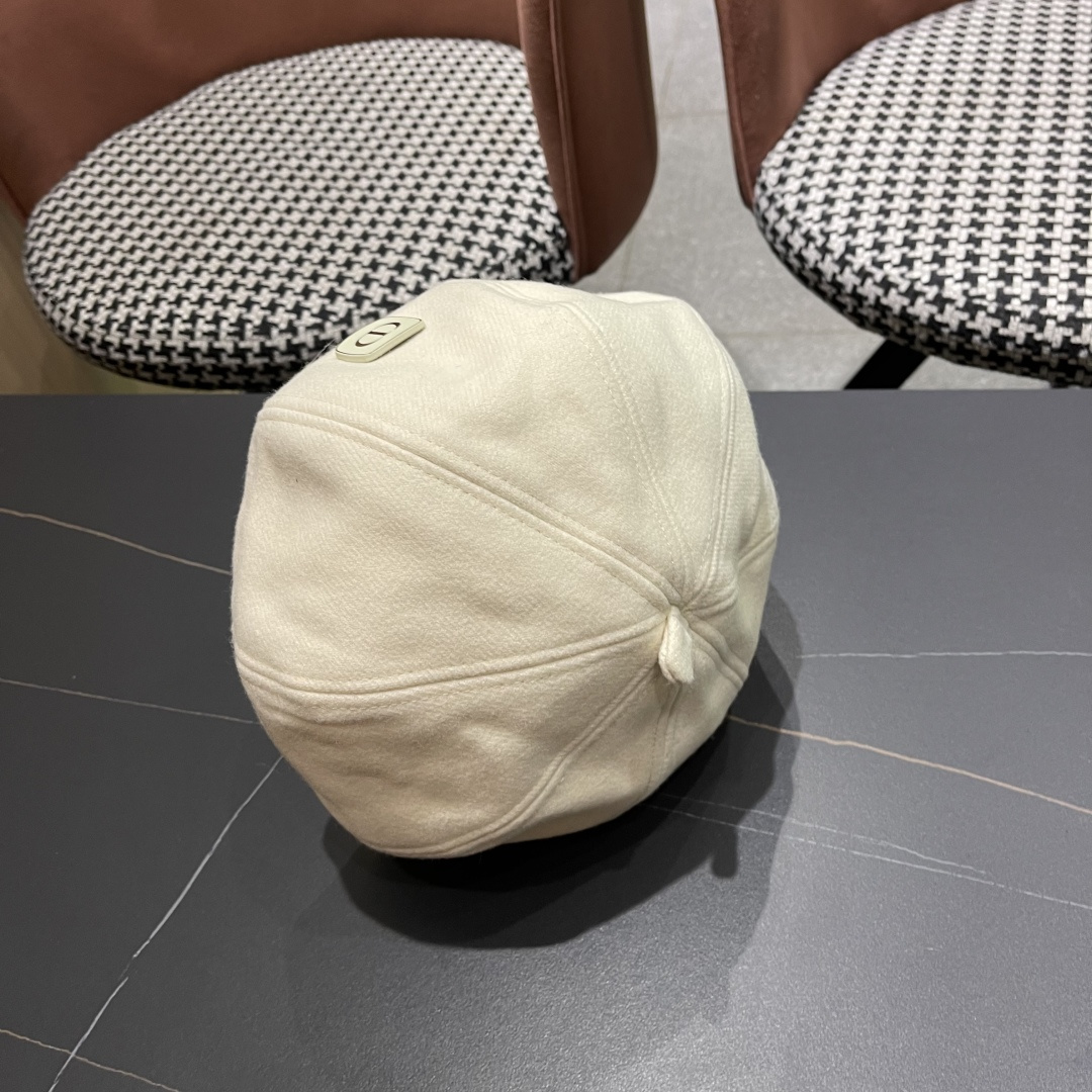  DIOR迪奥贝雷帽百搭可爱圆顶甜美蓓蕾帽显脸小日系保暖逛街出游八角帽