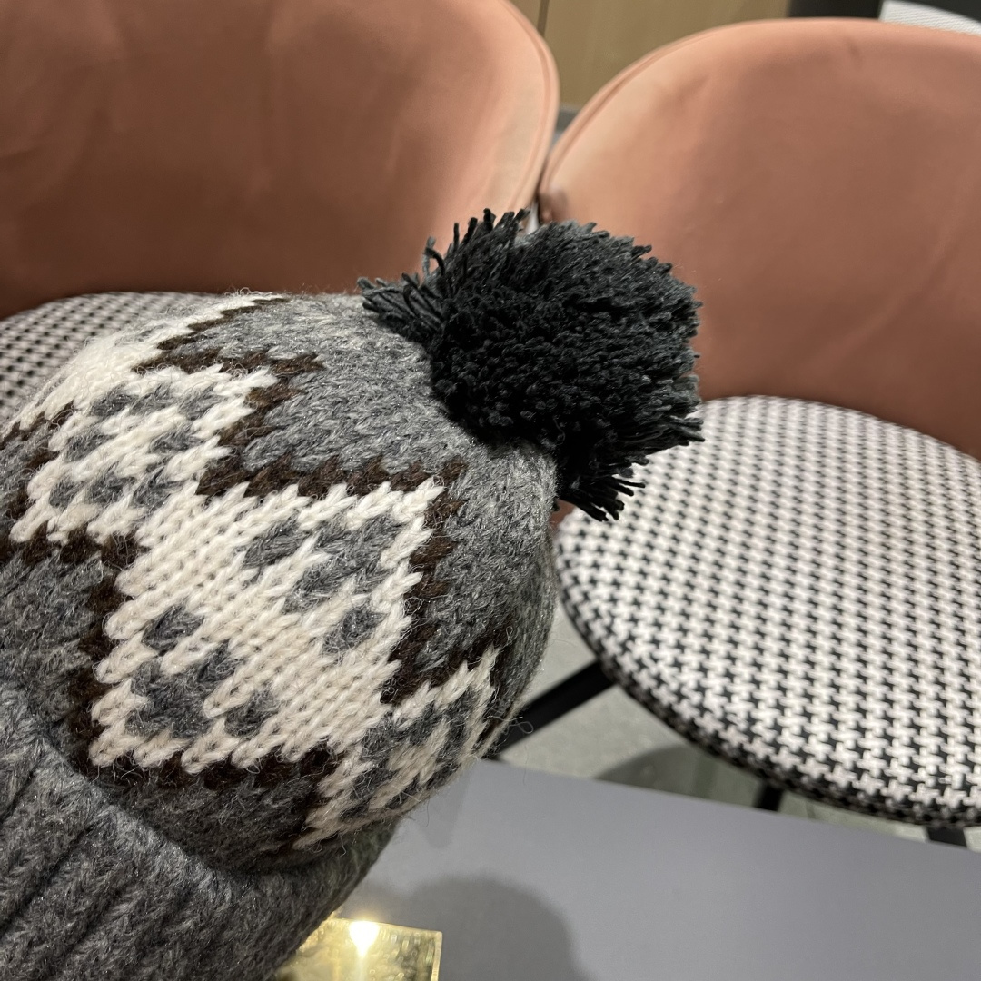  赛琳cellne  冬款雷锋帽女冬季时尚保暖护耳羽绒帽防风东北户外帽子女

