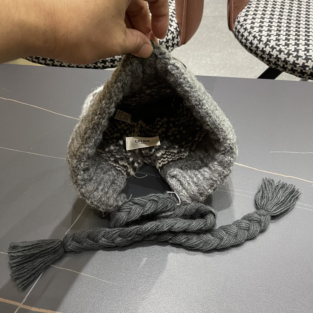  赛琳cellne  冬款雷锋帽女冬季时尚保暖护耳羽绒帽防风东北户外帽子女

