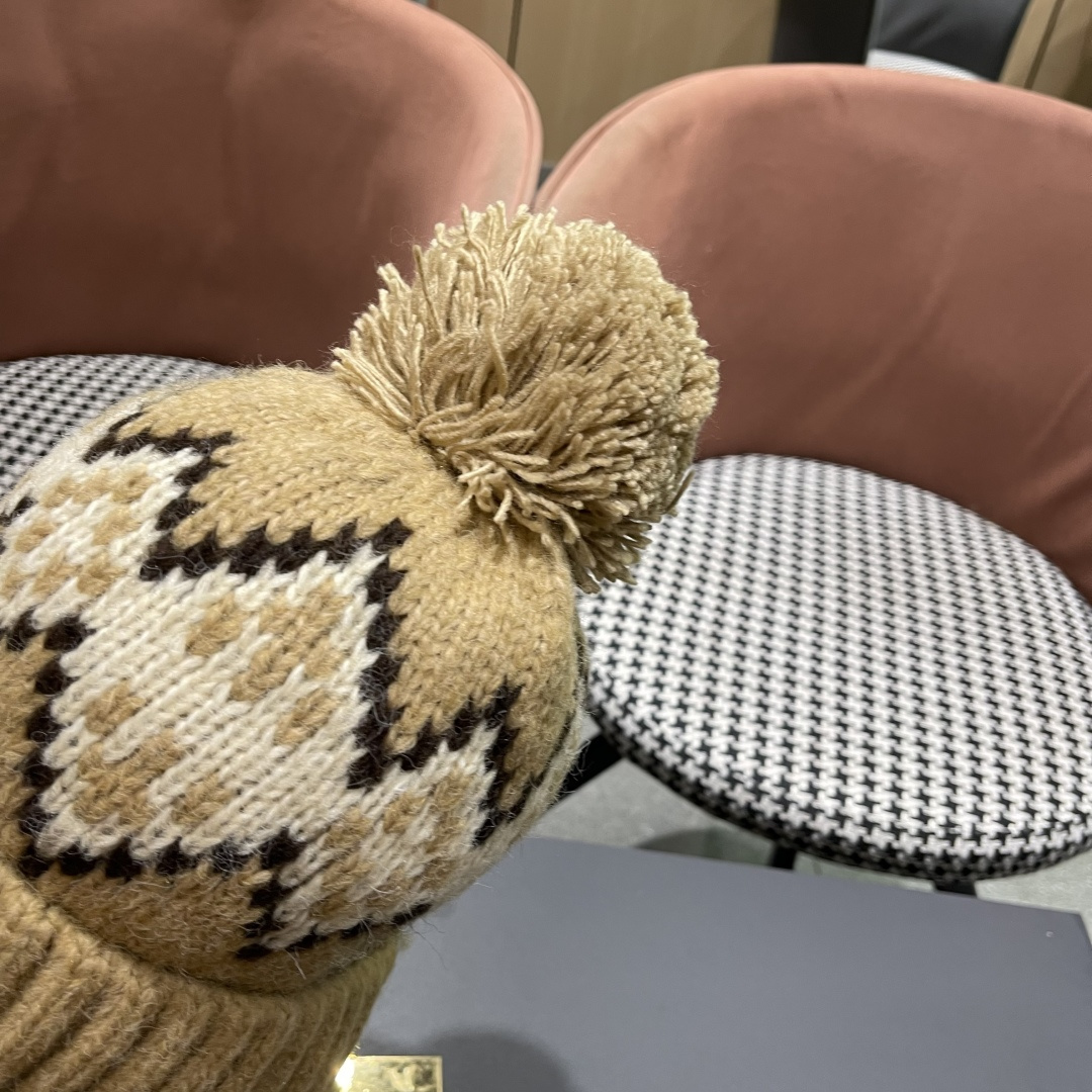  赛琳cellne  冬款雷锋帽女冬季时尚保暖护耳羽绒帽防风东北户外帽子女

