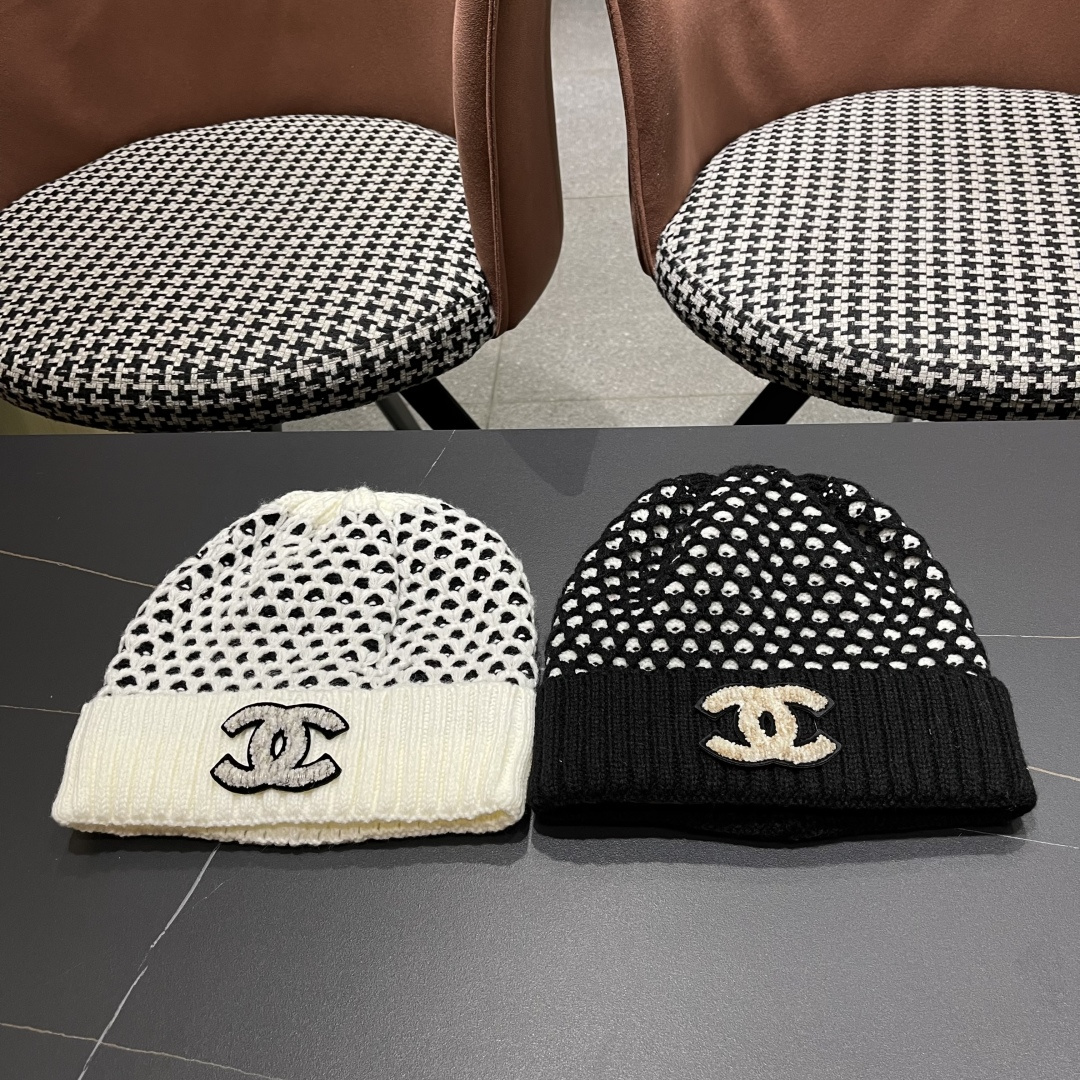  Chanel香奈儿秋冬网红时尚博主推荐款毛线帽，小红书爆款，手感超柔软舒适的针织线帽，弹性极佳！