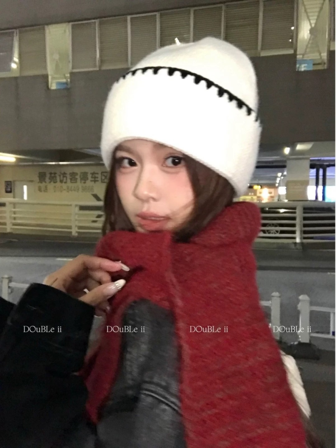  MONCLER（蒙口）韩系氛围高级感针织帽子女秋冬
时尚毛线帽宽松显脸小套头冷帽