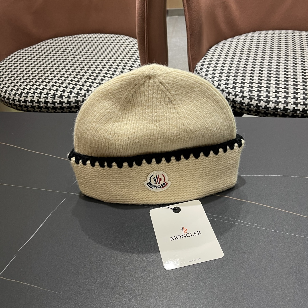  MONCLER（蒙口）韩系氛围高级感针织帽子女秋冬
时尚毛线帽宽松显脸小套头冷帽