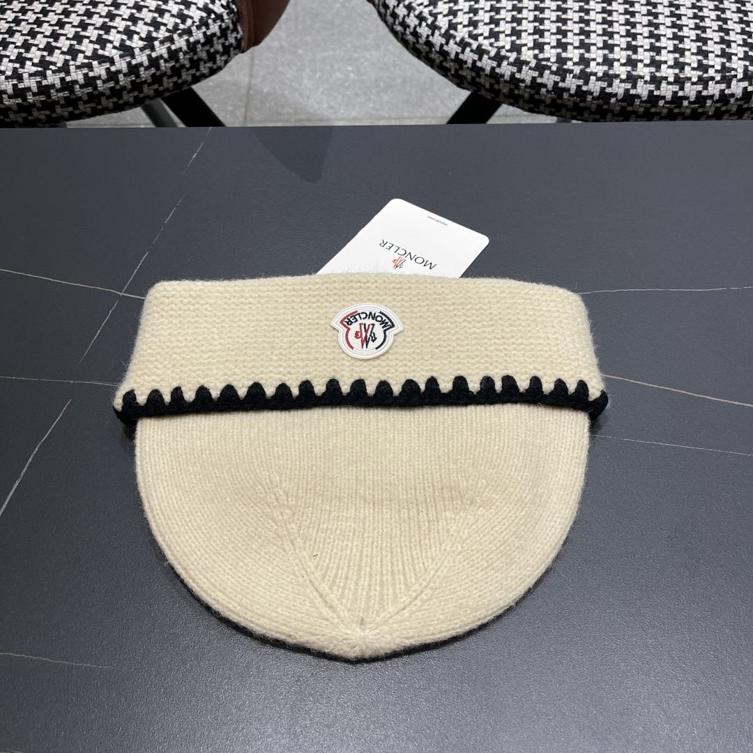  MONCLER（蒙口）韩系氛围高级感针织帽子女秋冬
时尚毛线帽宽松显脸小套头冷帽