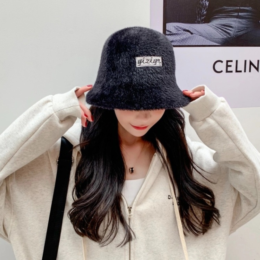 。DIOR迪奥2025冬新款毛绒绒水桶帽女秋冬季保暖显脸小时尚毛绒渔夫帽子潮