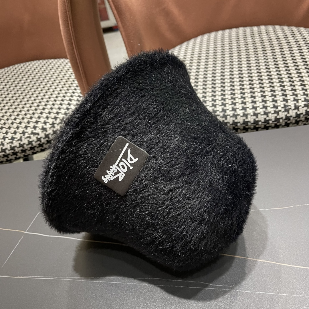 。DIOR迪奥2025冬新款毛绒绒水桶帽女秋冬季保暖显脸小时尚毛绒渔夫帽子潮