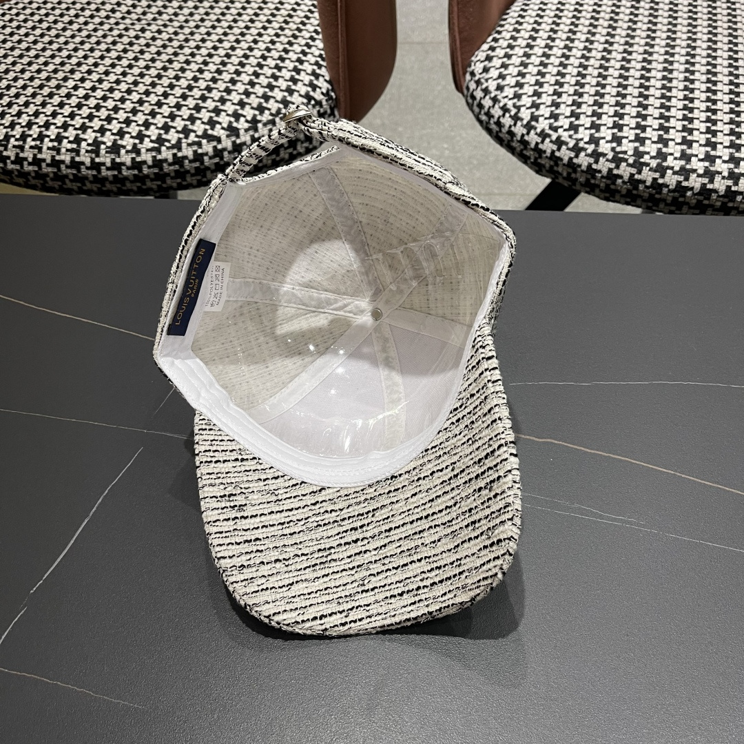  LV 路易威登 Louis Vuitton 休闲鸭舌帽街头百搭秋冬季男女情侣潮流防晒棒球帽