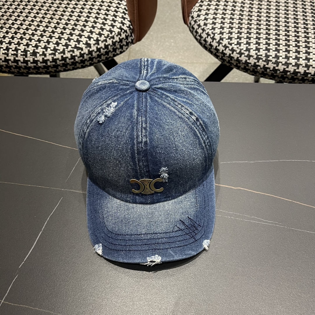  【CELINE赛琳】新款破洞牛仔棒球帽🧢，出街必备超好搭配，赶紧入手！