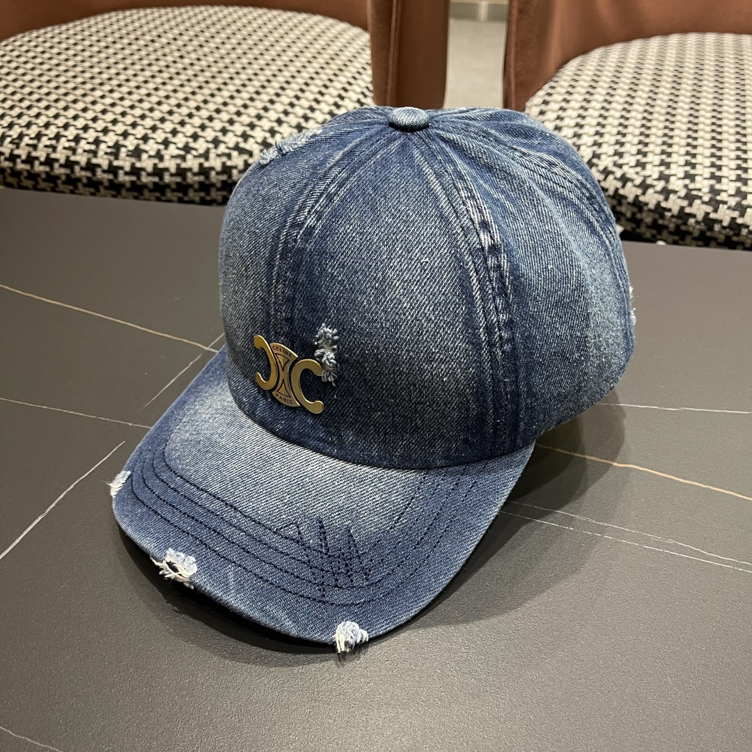  【CELINE赛琳】新款破洞牛仔棒球帽🧢，出街必备超好搭配，赶紧入手！