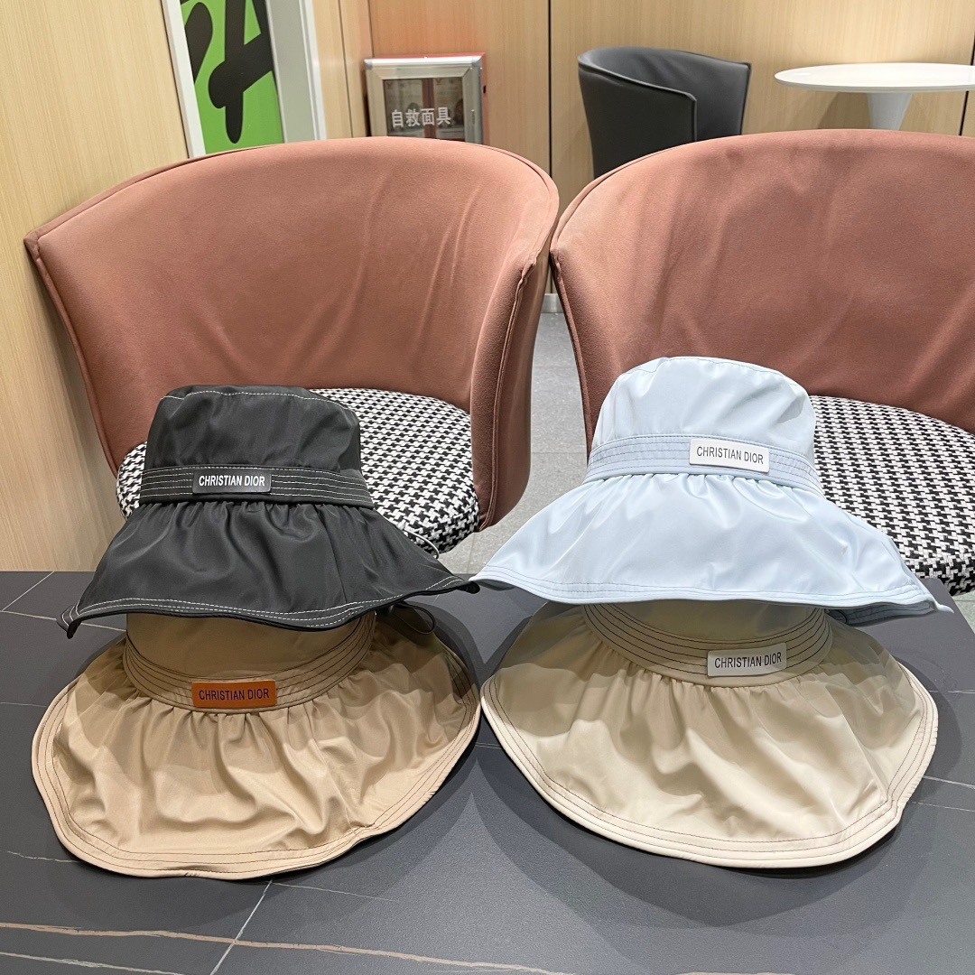 【DIOR迪奥】春夏季新款大帽檐渔夫帽，可折叠很好搭配，出街必备

