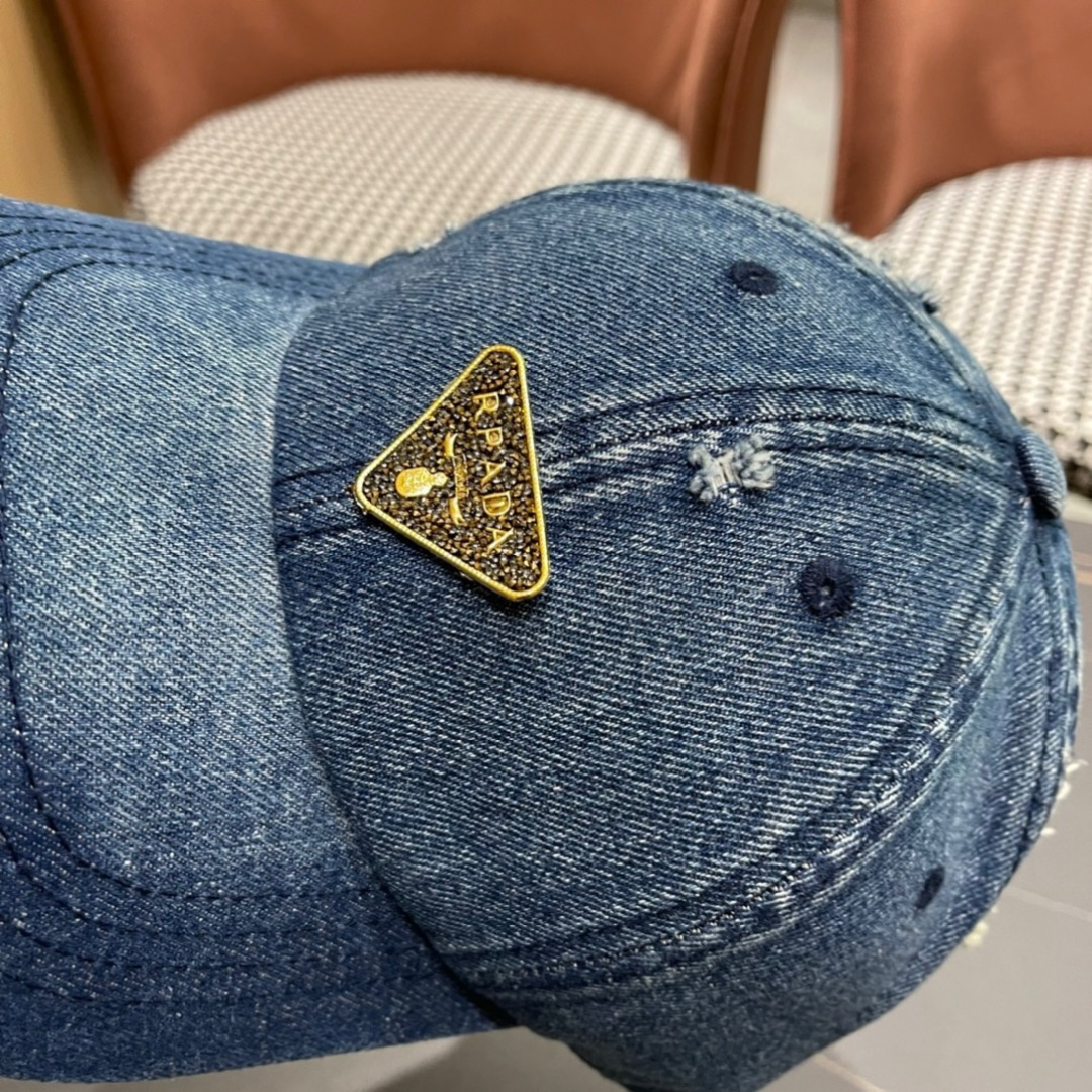  Prada普拉达 2025早春新款大牌款牛仔棒球帽，经典款男女通用