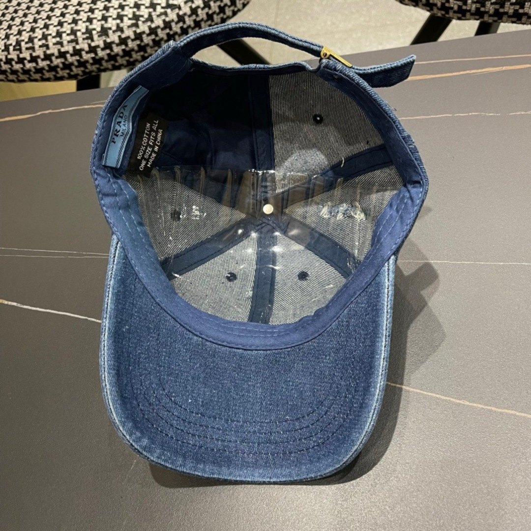  Prada普拉达 2025早春新款大牌款牛仔棒球帽，经典款男女通用