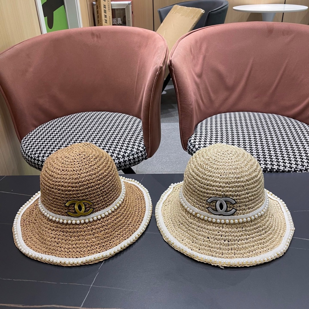  香奈儿Chanel拉菲草编织草帽女珍珠夏季遮阳防晒沙
滩品脸小太阳涼帽