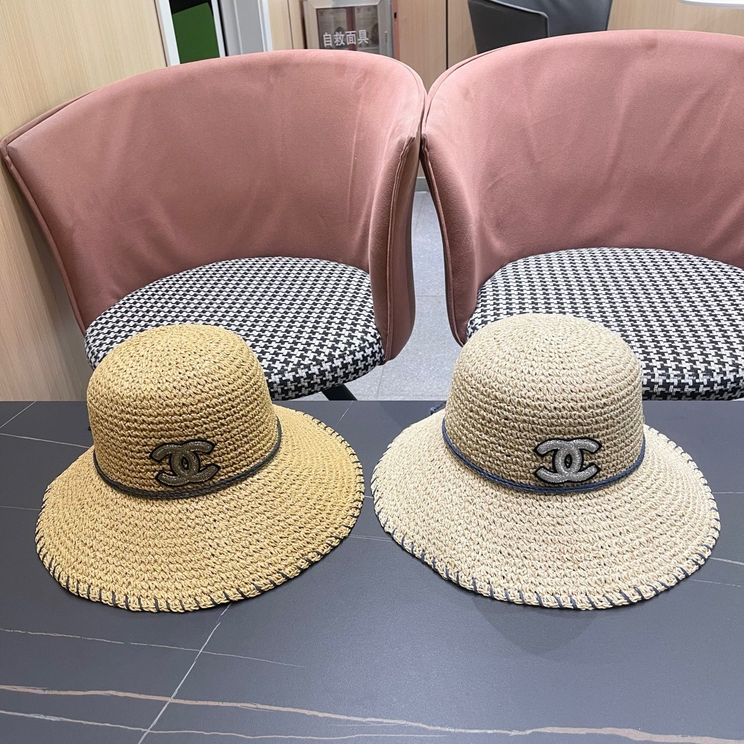  香奈儿CHANEL 沙滩草帽子女2025新款夏天海边遮阳防晒太
阳帽草编度假凉帽大帽檐