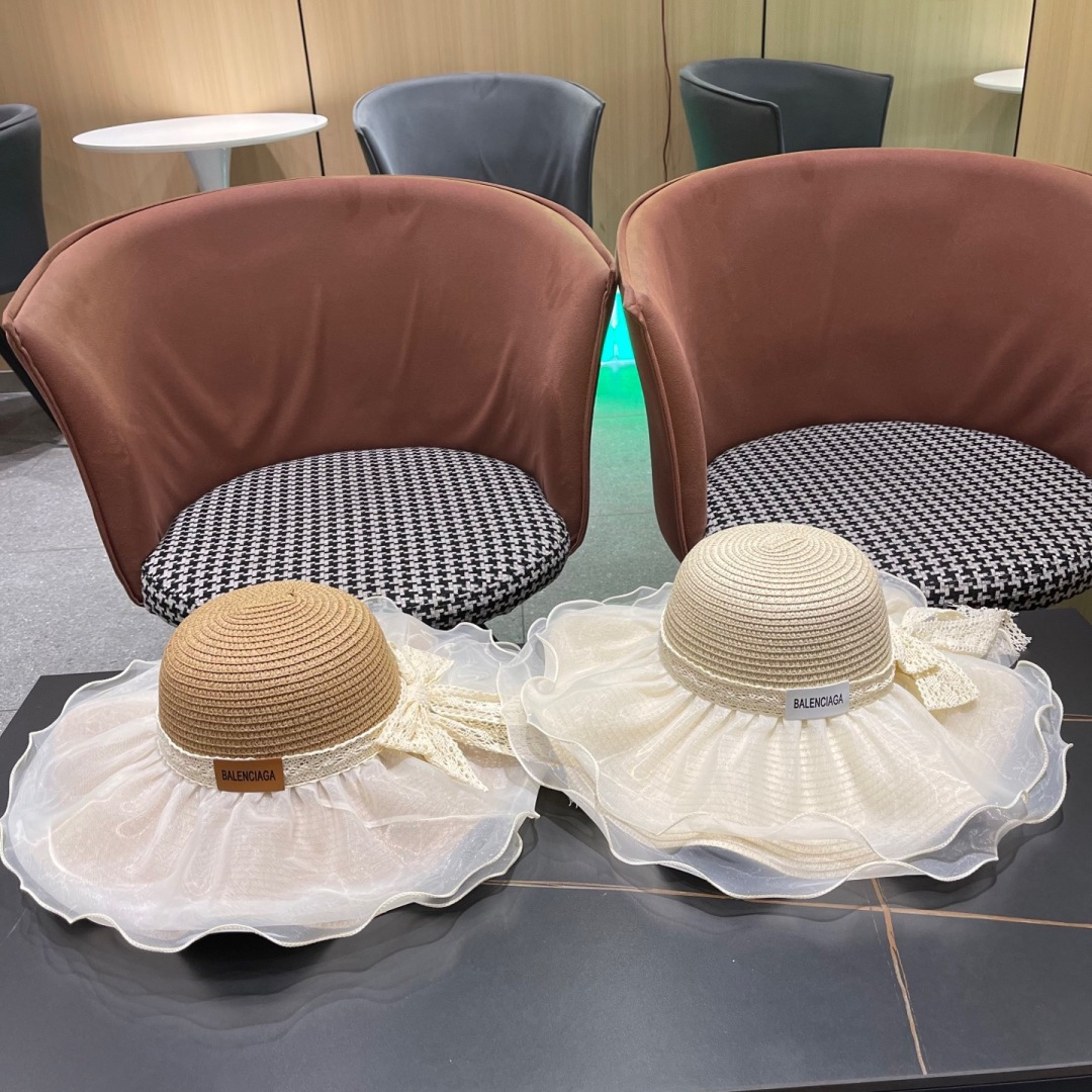  新品Balenciaga巴黎世家法式波浪边沙滩帽子时尚休闲百搭出游太阳帽可折
叠海边防晒大帽檐