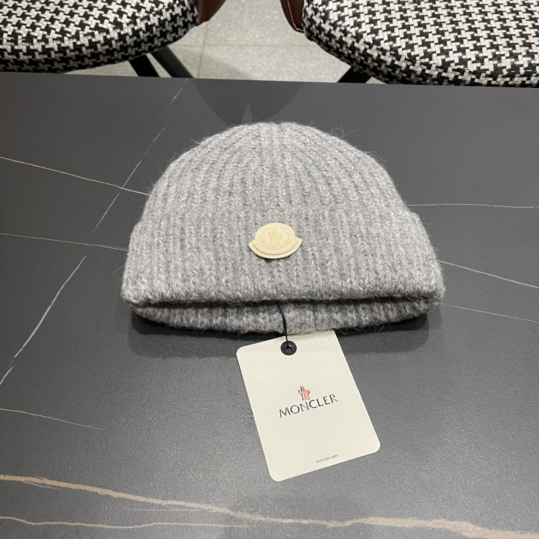  蒙口Moncler盟可睐💥2025官网经典针织帽，原单复刻.非常柔软亲肤，弹性很好💓有质感又非常百搭的