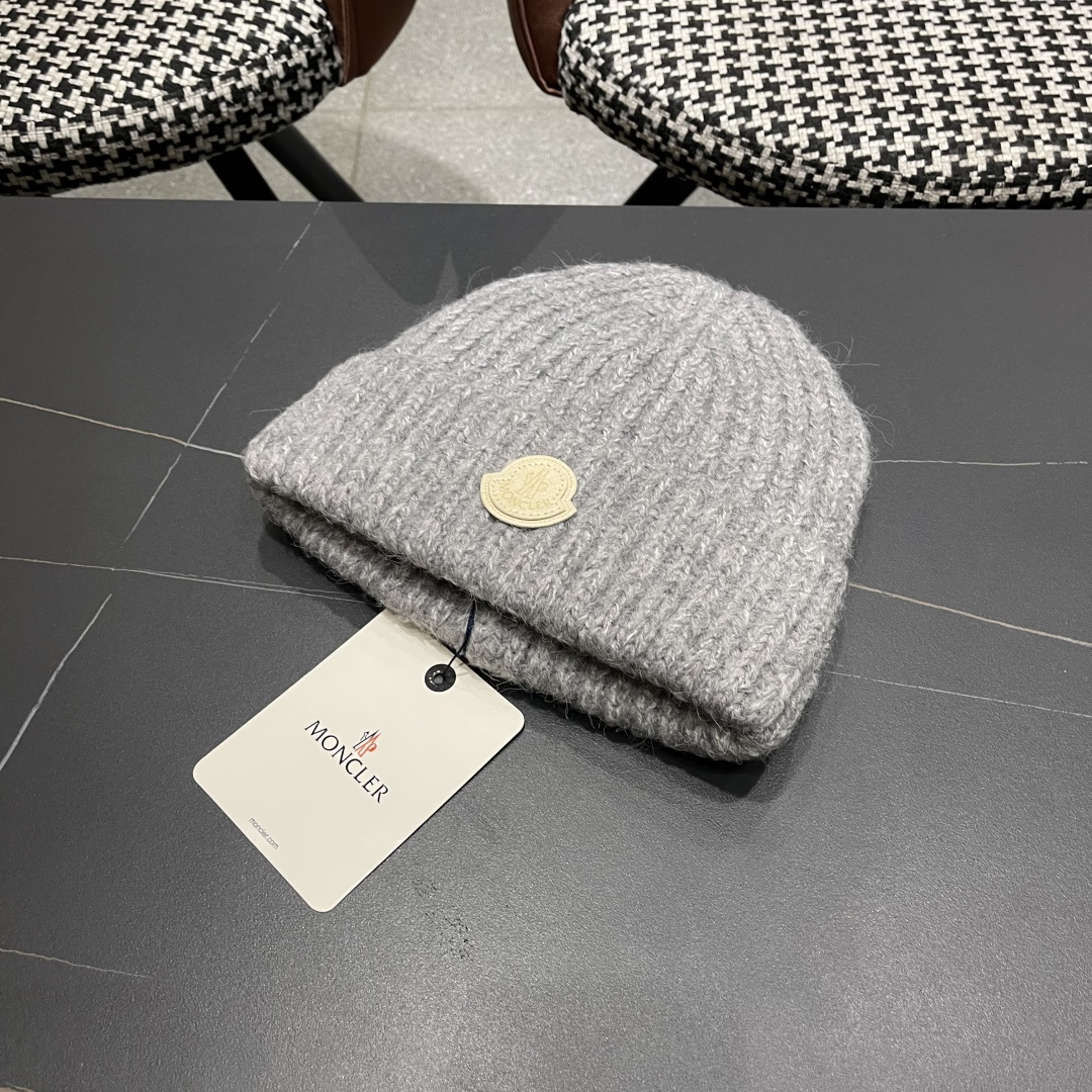  蒙口Moncler盟可睐💥2025官网经典针织帽，原单复刻.非常柔软亲肤，弹性很好💓有质感又非常百搭的
