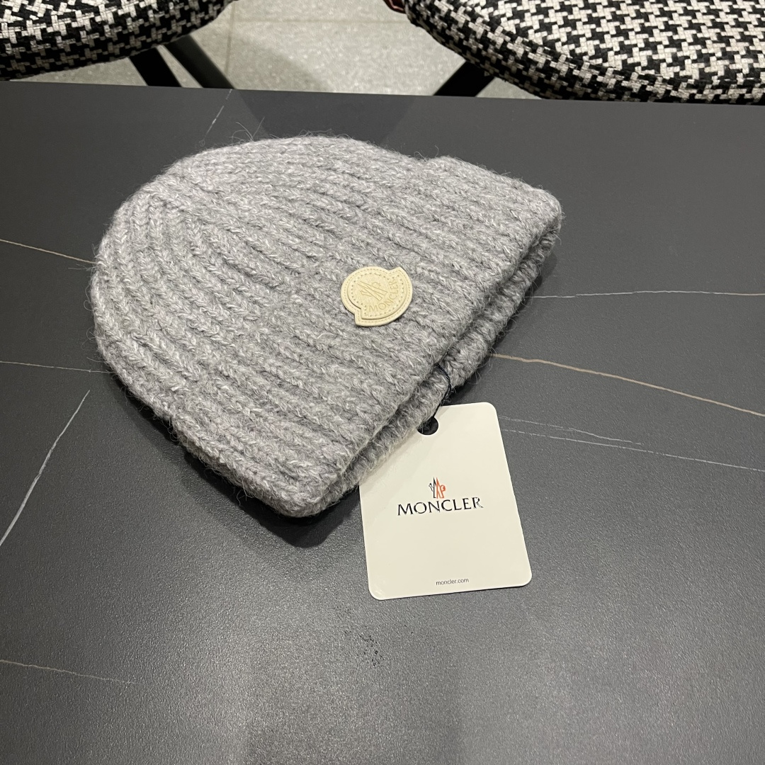  蒙口Moncler盟可睐💥2025官网经典针织帽，原单复刻.非常柔软亲肤，弹性很好💓有质感又非常百搭的