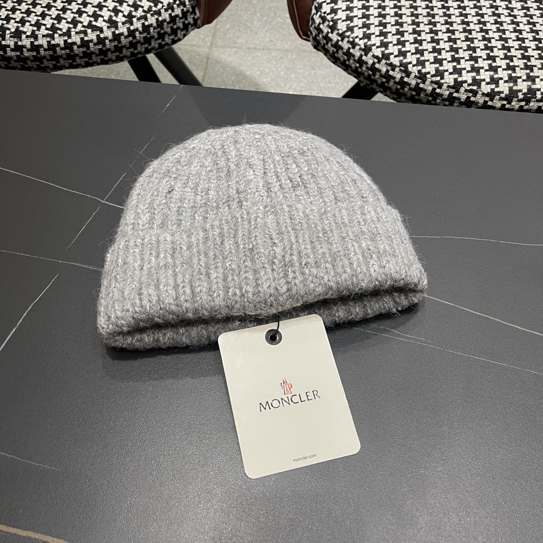  蒙口Moncler盟可睐💥2025官网经典针织帽，原单复刻.非常柔软亲肤，弹性很好💓有质感又非常百搭的