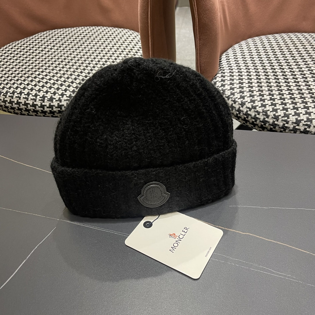  蒙口Moncler盟可睐💥2025官网经典针织帽，原单复刻.非常柔软亲肤，弹性很好💓有质感又非常百搭的
