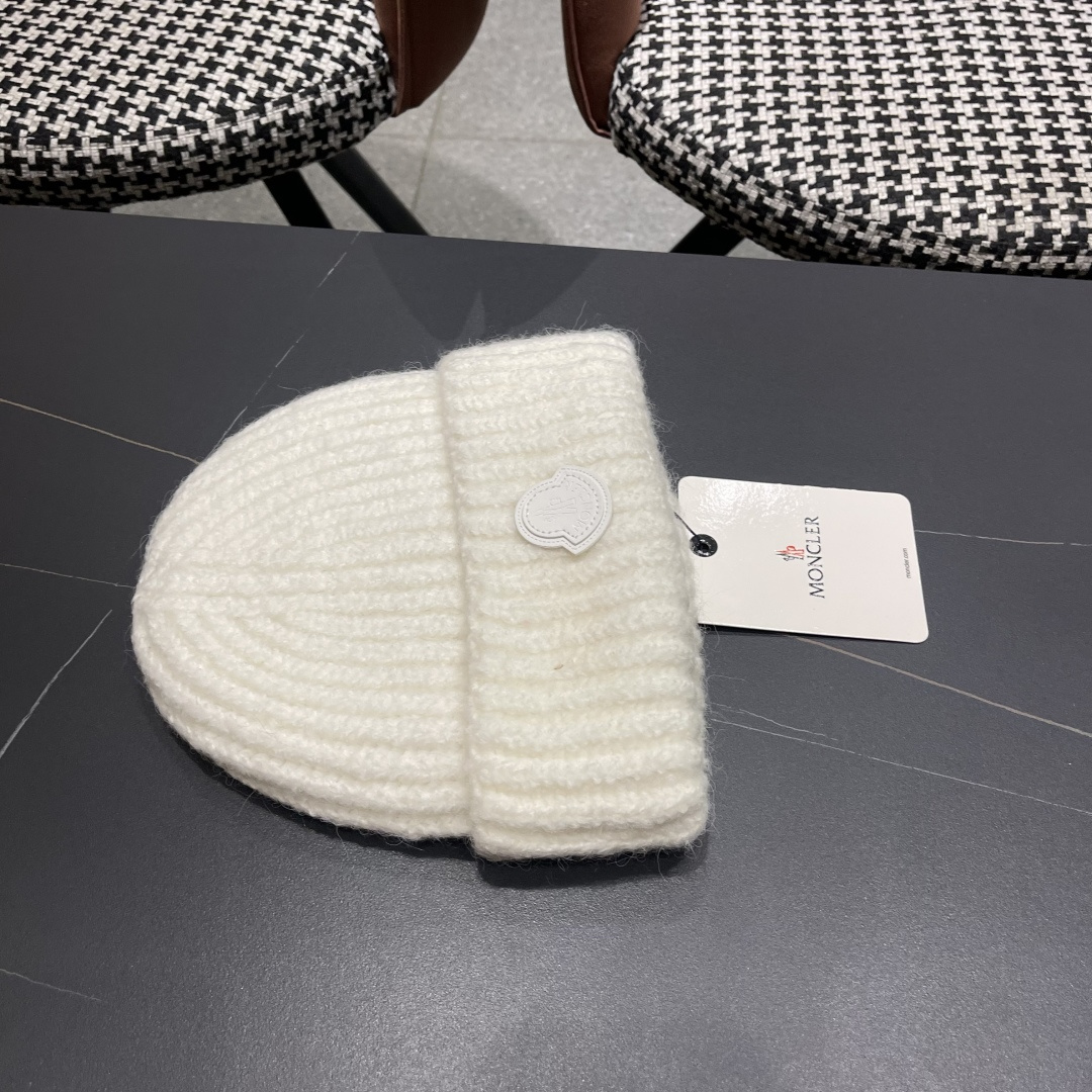  蒙口Moncler盟可睐💥2025官网经典针织帽，原单复刻.非常柔软亲肤，弹性很好💓有质感又非常百搭的